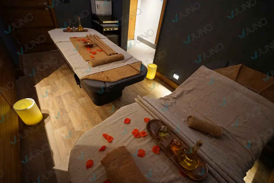 Massage Room Design and Manufacture — 12