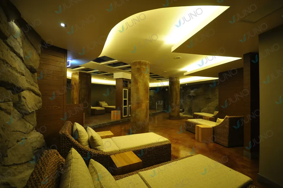 Relaxation Areas and Heated Loungers — 16