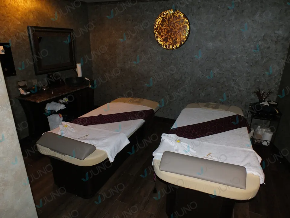 Massage Room Design and Manufacture — 22