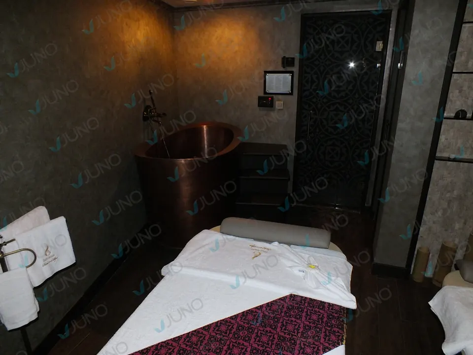Massage Room Design and Manufacture — 23