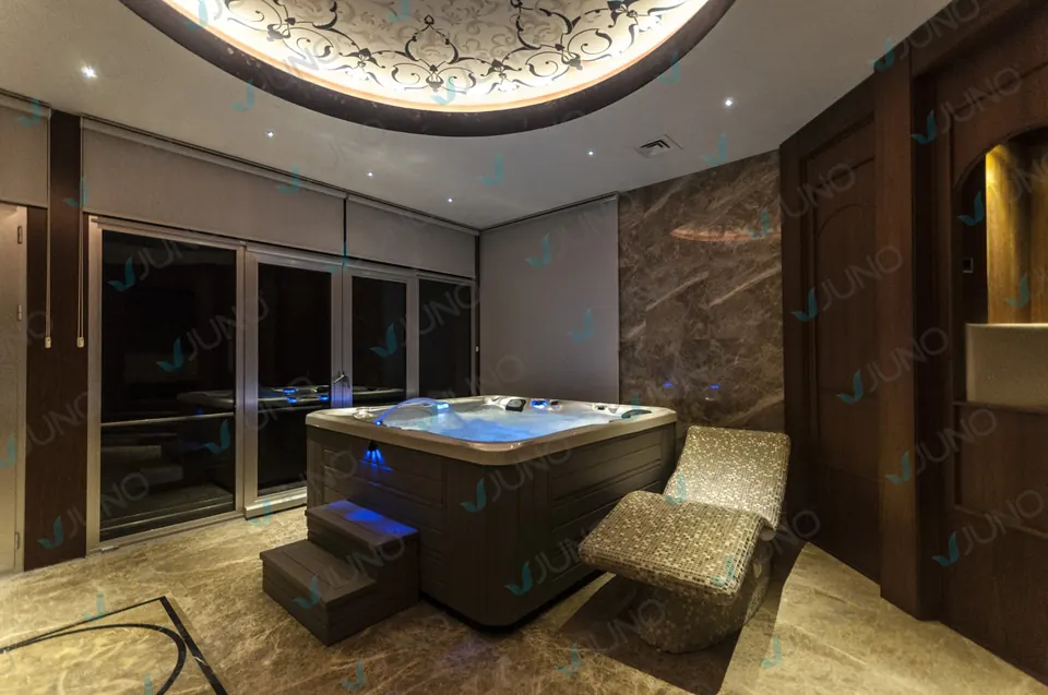 Relaxation Areas and Heated Loungers — 29